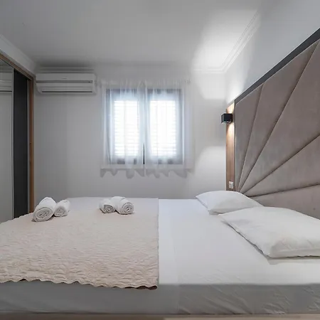 Apartments Mary Будва Экстерьер фото