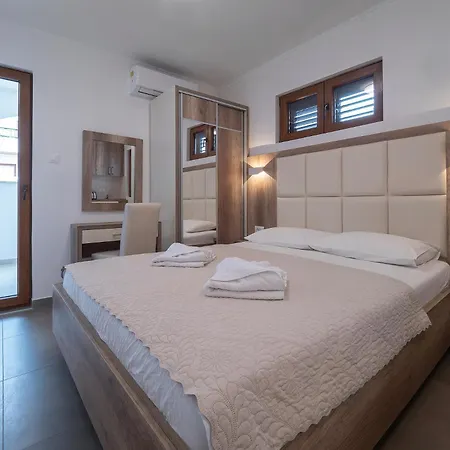 Apartments Mary Будва Экстерьер фото