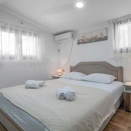 Apartments Mary Будва Экстерьер фото