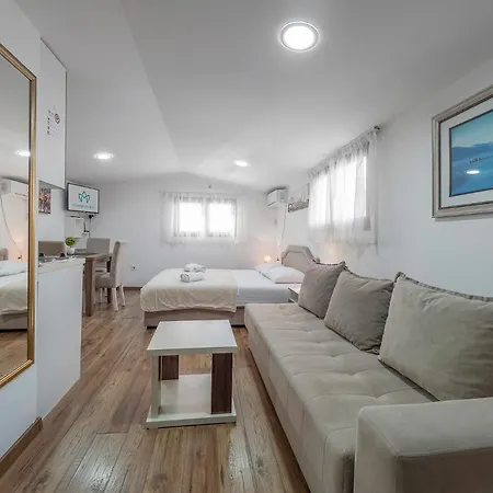 Apartments Mary Будва Экстерьер фото